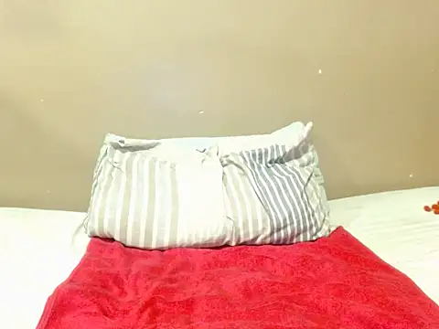 champaigncork online show from November 30, 8:24 pm