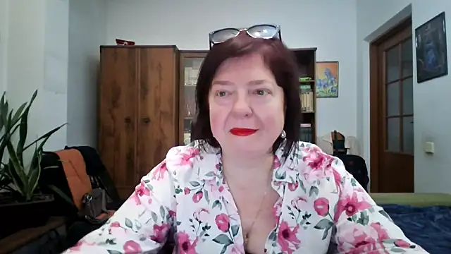 Violet Pulse online show from March 25, 4:02 pm