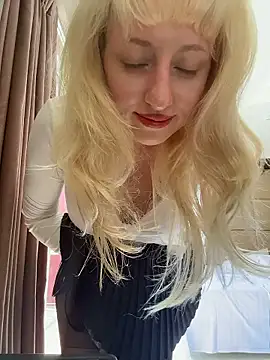 RonnieKiss online show from January 15, 6:07 am