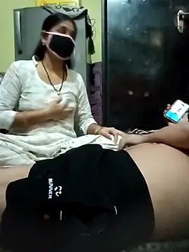 Cute-Charvii online show from November 3, 6:25 am