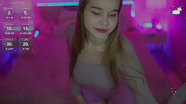 MyLolaSky online show from October 11, 10:47 am