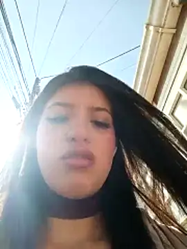 Snapshot of SALOME-28_ chatting on February 28, 2:07 pm SALOME-28 online show from February 28, 2:07 pm