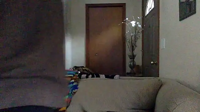 Snapshot of bigbutttmilf chatting on October 22, 1:44 pm bigbutttmilf online show from October 22, 1:44 pm