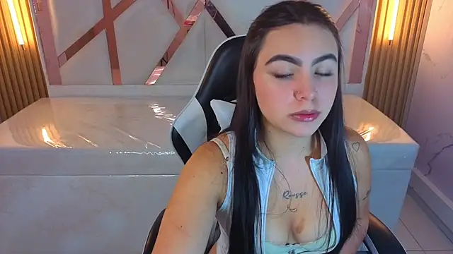 scarlett smith tp online show from October 7, 12:46 pm