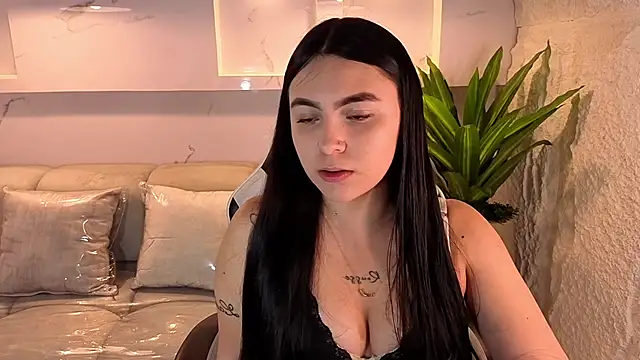 scarlett smith tp online show from December 17, 12:44 pm