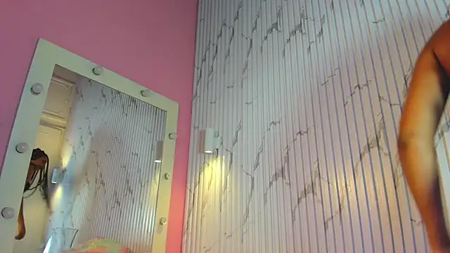 Missdionne curly online show from November 27, 11:01 am