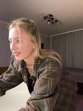 Mally Say online show from October 5, 7:01 pm