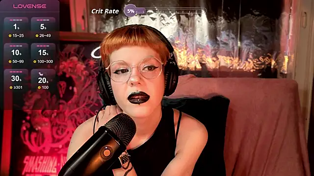 tacodeluxxxe online show from April 17, 12:24 am