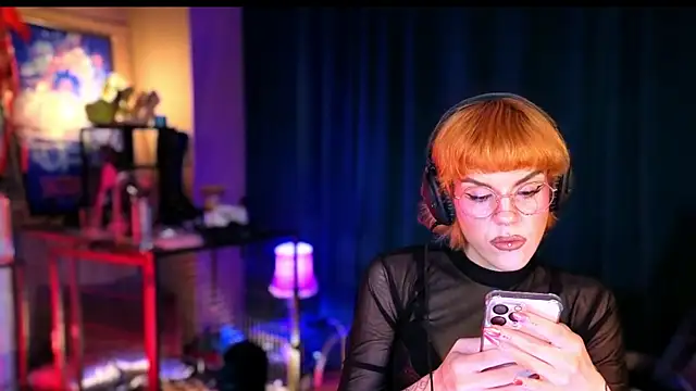 tacodeluxxxe online show from July 21, 5:10 am