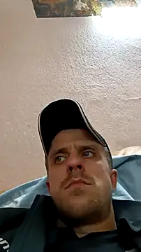 Snapshot of Adidas7217 chatting on September 30, 7:30 pm Adidas7217 online show from September 30, 7:30 pm