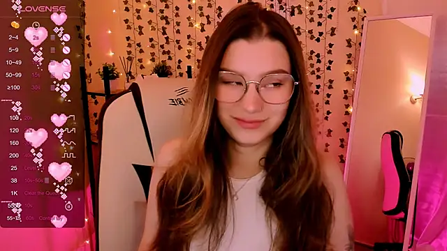 LinaBlossom  online show from July 10, 2:16 am