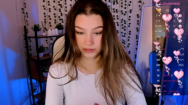 LinaBlossom  online show from July 11, 5:21 am