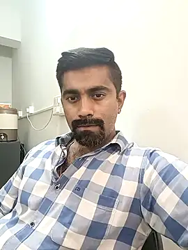 Snapshot of Shergillvicky69 chatting on October 4, 1:42 pm Shergillvicky69 online show from October 4, 1:42 pm