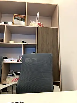 YY-27 online show from January 9, 12:30 pm