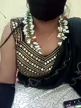 Snapshot of jasminetaml chatting on February 13, 7:43 pm jasminetaml online show from February 13, 7:43 pm