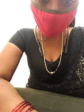 Tamil Yalini12 online show from February 6, 6:44 pm