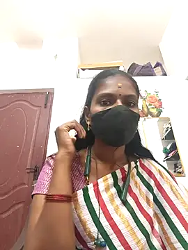 Snapshot of Tamil_Yalini12 chatting on May 11, 3:34 am Tamil Yalini12 online show from May 11, 3:34 am