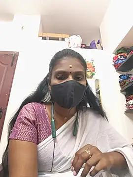 Snapshot of Tamil_Yalini12 chatting on May 15, 2:13 pm Tamil Yalini12 online show from May 15, 2:13 pm