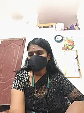 Snapshot of Tamil_Yalini12 chatting on May 19, 3:46 am Tamil Yalini12 online show from May 19, 3:46 am