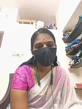 Snapshot of Tamil_Yalini12 chatting on May 23, 5:34 am Tamil Yalini12 online show from May 23, 5:34 am