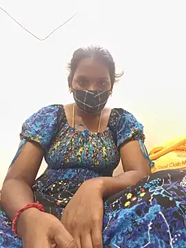 Snapshot of Tamil_Yalini12 chatting on May 26, 3:19 pm Tamil Yalini12 online show from May 26, 3:19 pm