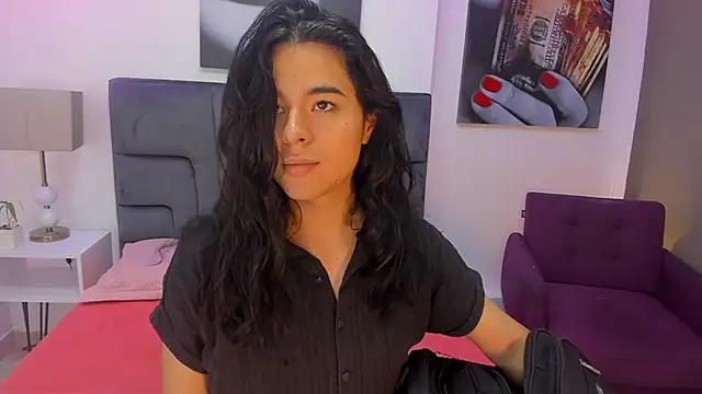 Angel Dustts online show from November 1, 7:38 pm