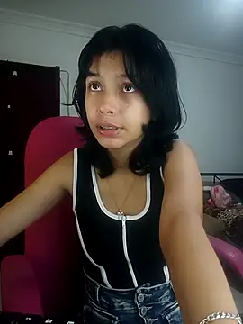 xoxo milk online show from November 11, 5:13 pm