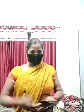 Snapshot of School_medam chatting on October 17, 4:09 pm School medam online show from October 17, 4:09 pm