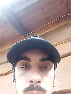 Snapshot of -Axelconda420 chatting on February 14, 4:26 pm -Axelconda420 online show from February 14, 4:26 pm