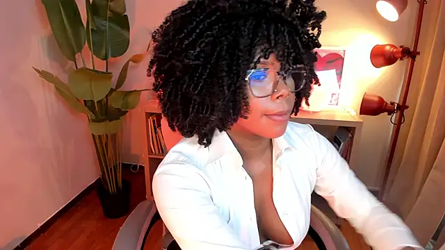 kehlannis  online show from March 13, 9:54 pm