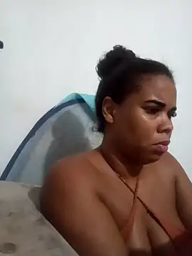 Snapshot of PrettahSantos chatting on May 15, 3:13 am PrettahSantos online show from May 15, 3:13 am