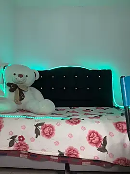 Linda rouse online show from December 3, 9:24 pm