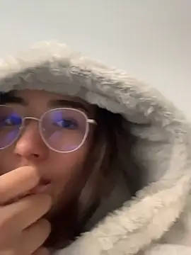 Innerpeace  online show from January 9, 9:05 pm