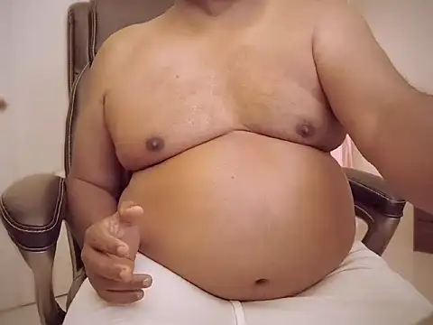 Snapshot of Pure-bottom chatting on April 7, 10:37 am Pure-bottom online show from April 7, 10:37 am