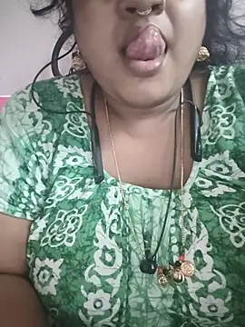 Deborbhavi222 online show from June 3, 9:34 am