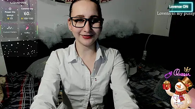 ChristinaFivePlus online show from January 9, 10:00 pm