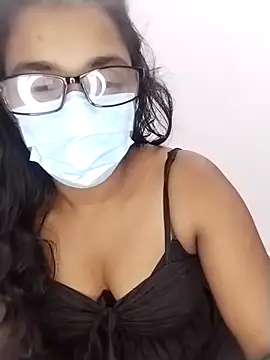 Snapshot of sexybolegirl chatting on March 4, 6:36 pm sexybolegirl online show from March 4, 6:36 pm