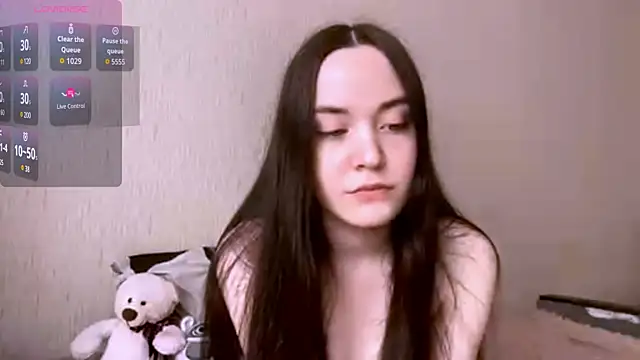 VividSienna online show from April 13, 9:48 am