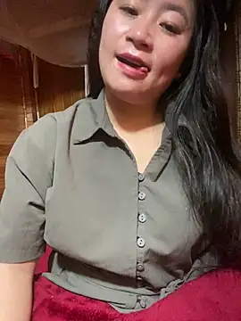 violet-00 online show from March 21, 8:19 am