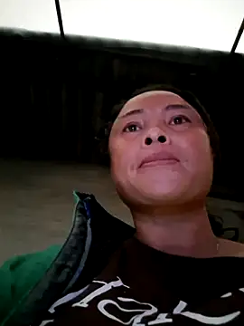 xuxulovezz online show from October 31, 10:38 am