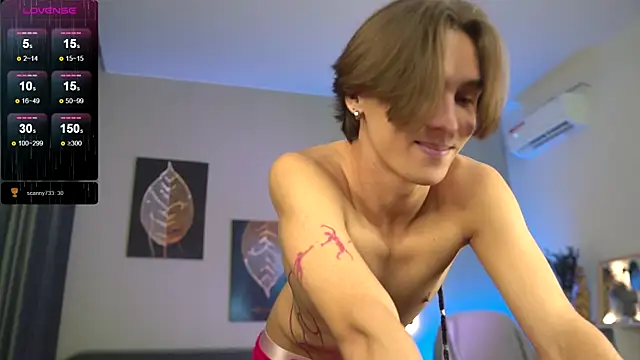 CleoStringer online show from October 16, 8:59 am