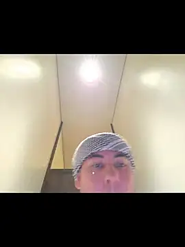 maximus888A online show from October 13, 3:23 pm