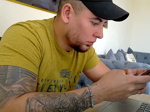 maximus888A online show from March 26, 7:47 am