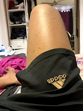 Snapshot of ayan_25898 chatting on January 6, 1:09 am ayan 25898 online show from January 6, 1:09 am