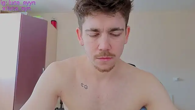 luca syn online show from April 15, 10:22 am