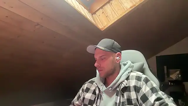 northboy91 online show from April 13, 4:45 pm