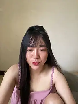 Snapshot of Be_xinh chatting on September 25, 1:59 pm Be xinh online show from September 25, 1:59 pm