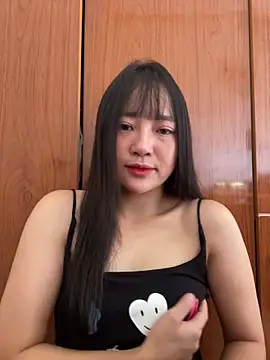 Snapshot of Be_xinh chatting on September 27, 3:00 am Be xinh online show from September 27, 3:00 am