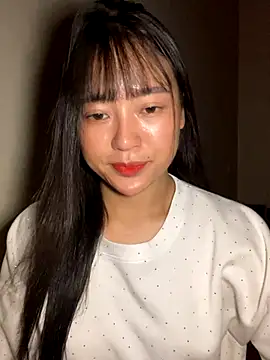 Snapshot of Be_xinh chatting on September 27, 4:12 pm Be xinh online show from September 27, 4:12 pm