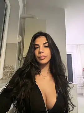 AylinHazellx online show from October 20, 4:29 pm